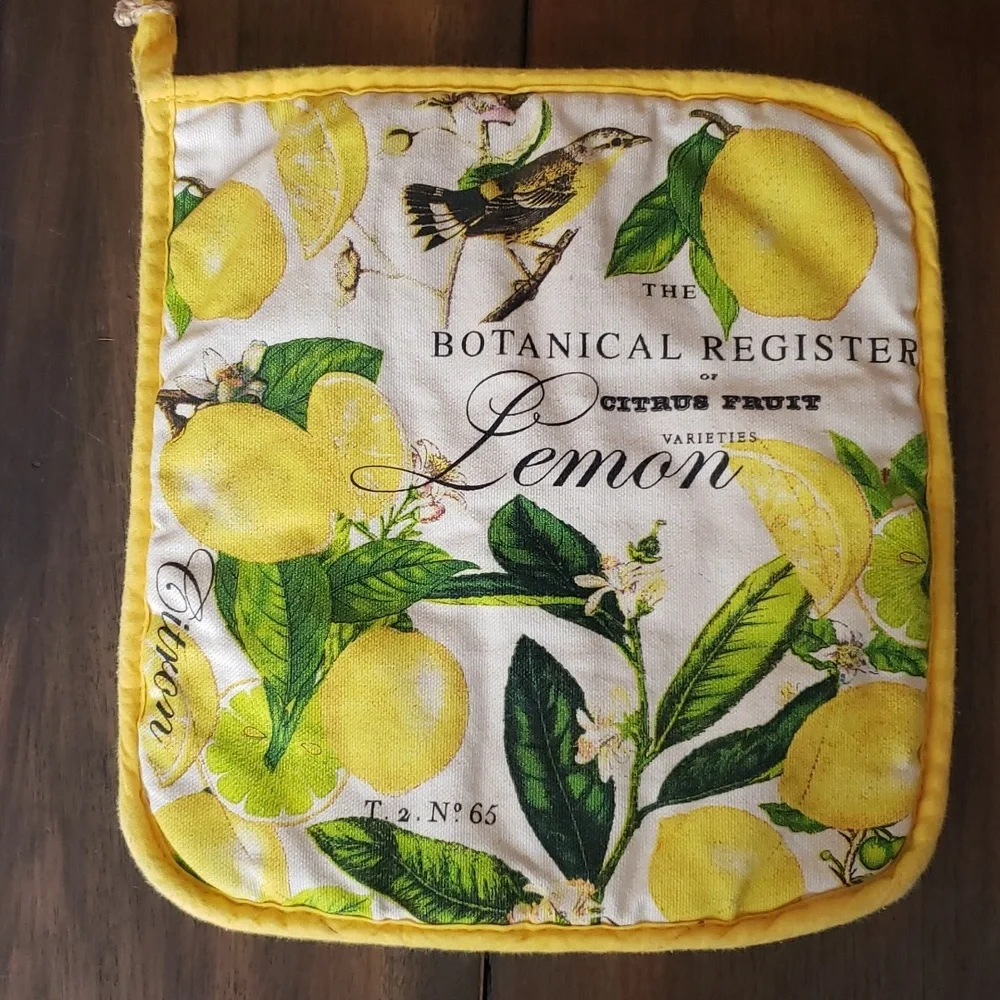 Kitchen Linens Towel Pot Holder Bundle
